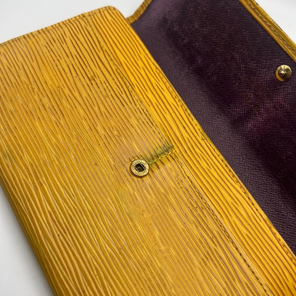 Louis Vuitton Yellow Epi Leather Wallet - Picture 8 of 11